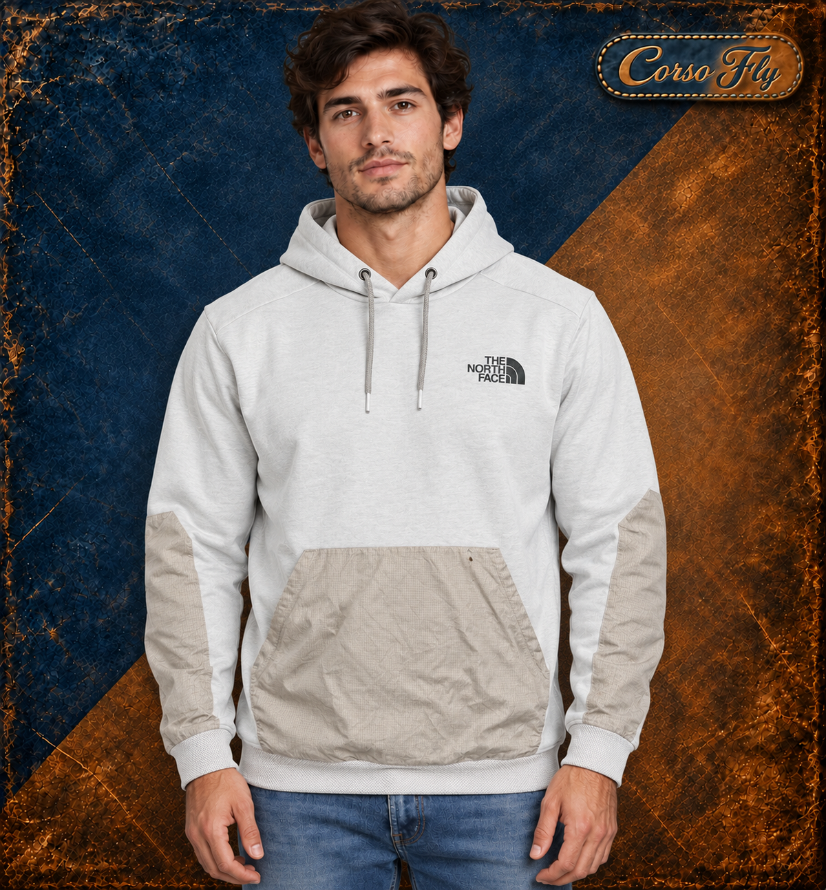 The North Face Woven Pocket Hoodie uomo L grigio ghiaccio beige indossata, sfondo Corso Fly