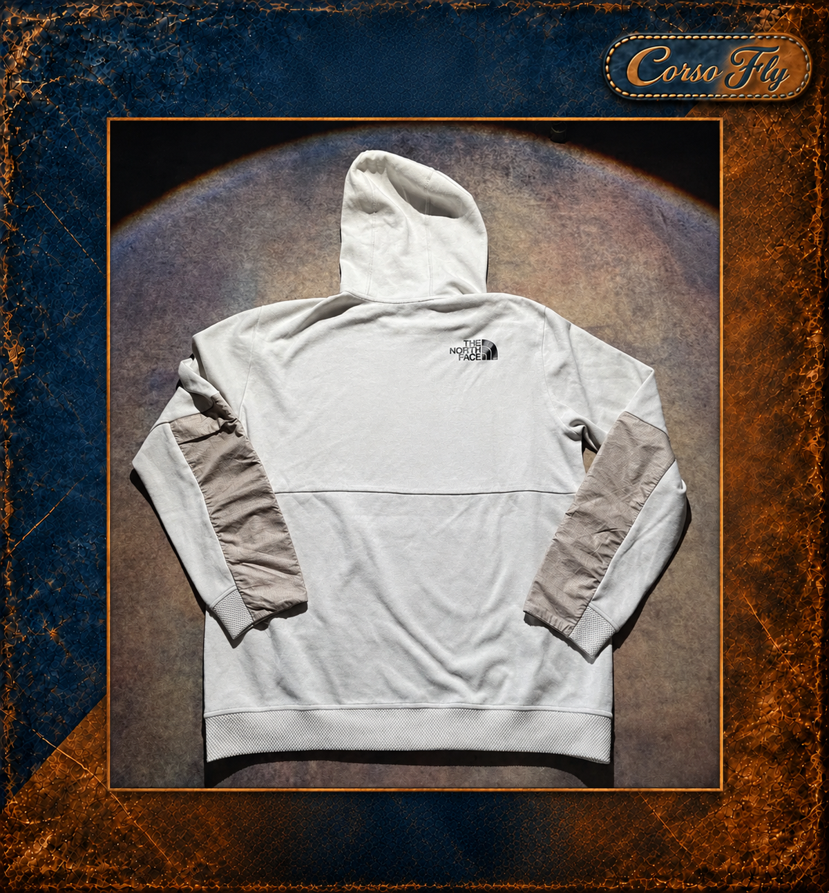 The North Face Woven Pocket Hoodie uomo L grigio ghiaccio beige – foto del capo 2, sfondo Corso Fly