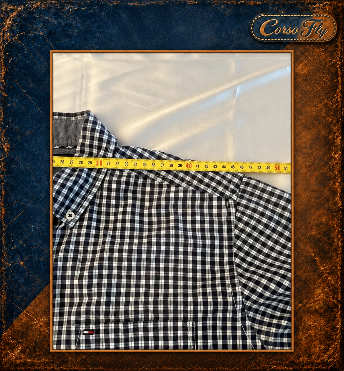 Tommy Hilfiger camicia uomo M quadretti blu bianco manica corta Classic Fit – foto del capo 6, sfondo Corso Fly